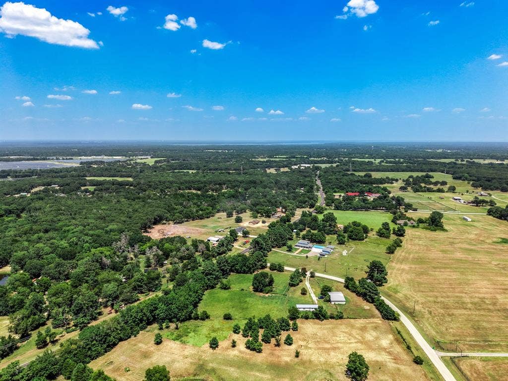 16488 Ranchette Road, Terrell, TX 75161 16488 Ranchette Road, Terrell, TX 75161
