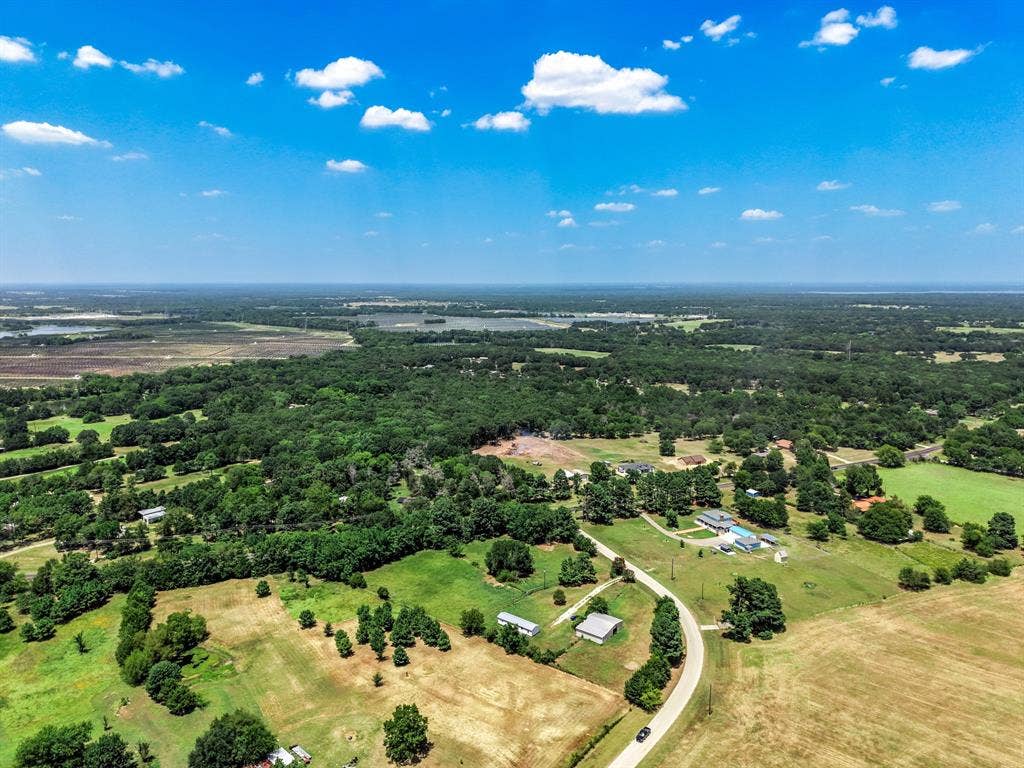 16488 Ranchette Road, Terrell, TX 75161 16488 Ranchette Road, Terrell, TX 75161