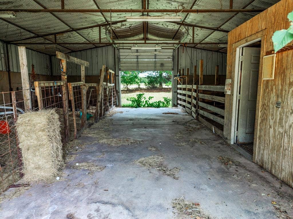 16488 Ranchette Road, Terrell, TX 75161 16488 Ranchette Road, Terrell, TX 75161
