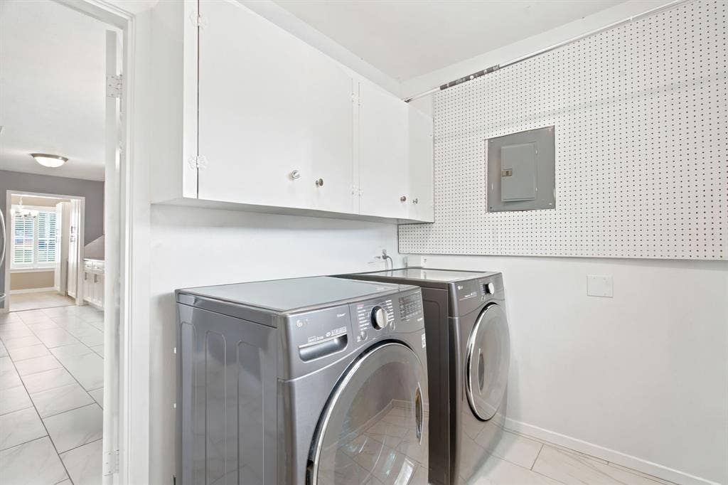 1210 Weathered Street, Irving, TX 75062 1210 Weathered Street, Irving, TX 75062