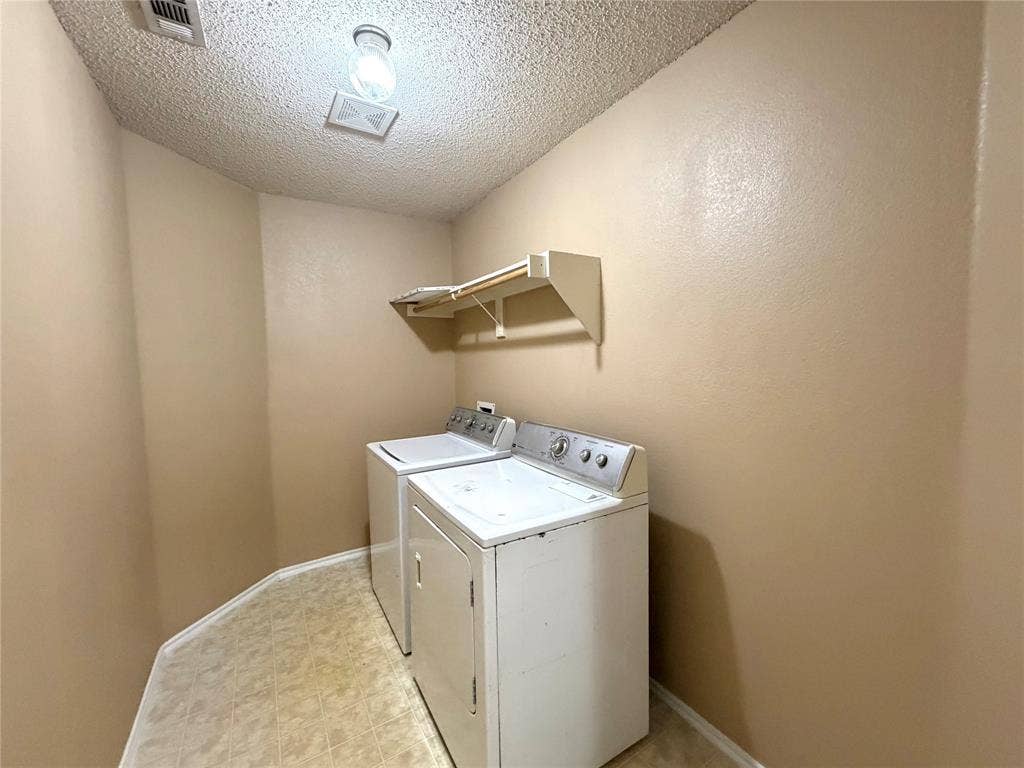 185 Rolling Court, Lancaster, TX 75146 185 Rolling Court, Lancaster, TX 75146