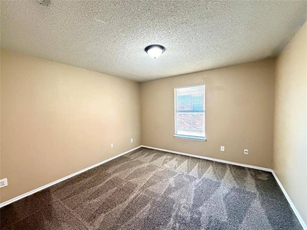 185 Rolling Court, Lancaster, TX 75146 185 Rolling Court, Lancaster, TX 75146