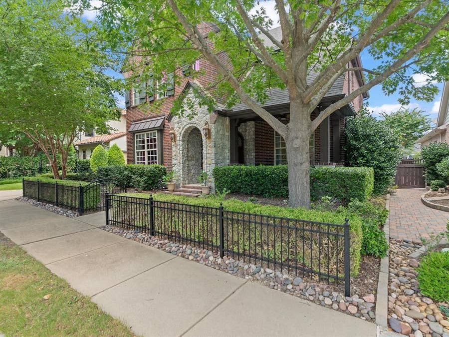 Property photo for 7204 Cheltenham Avenue, McKinney, TX