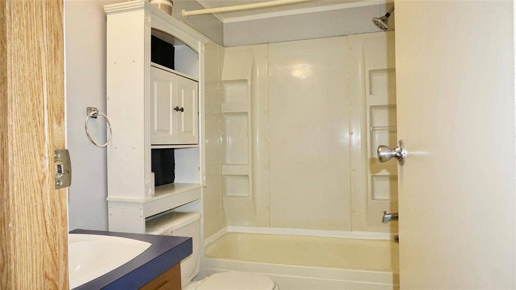5227 Skyline Drive, Chandler, TX 75758 5227 Skyline Drive, Chandler, TX 75758