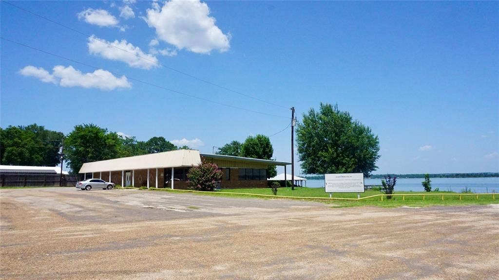 5227 Skyline Drive, Chandler, TX 75758 5227 Skyline Drive, Chandler, TX 75758