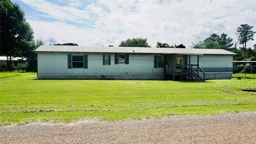 5227 Skyline Drive, Chandler, TX 75758 5227 Skyline Drive, Chandler, TX 75758