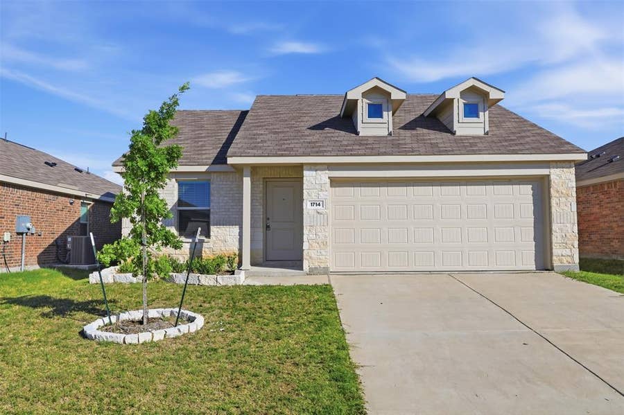 Property photo for 1714 High Perch Lane, Forney, TX