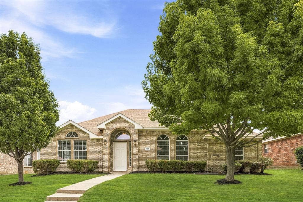 1138 Hampshire Lane, Cedar Hill, TX 75104 1138 Hampshire Lane, Cedar Hill, TX 75104