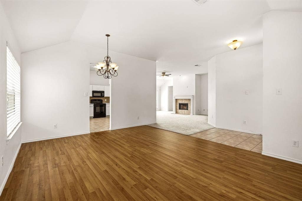 1138 Hampshire Lane, Cedar Hill, TX 75104 Formal Living & Dining/Flex Spaces