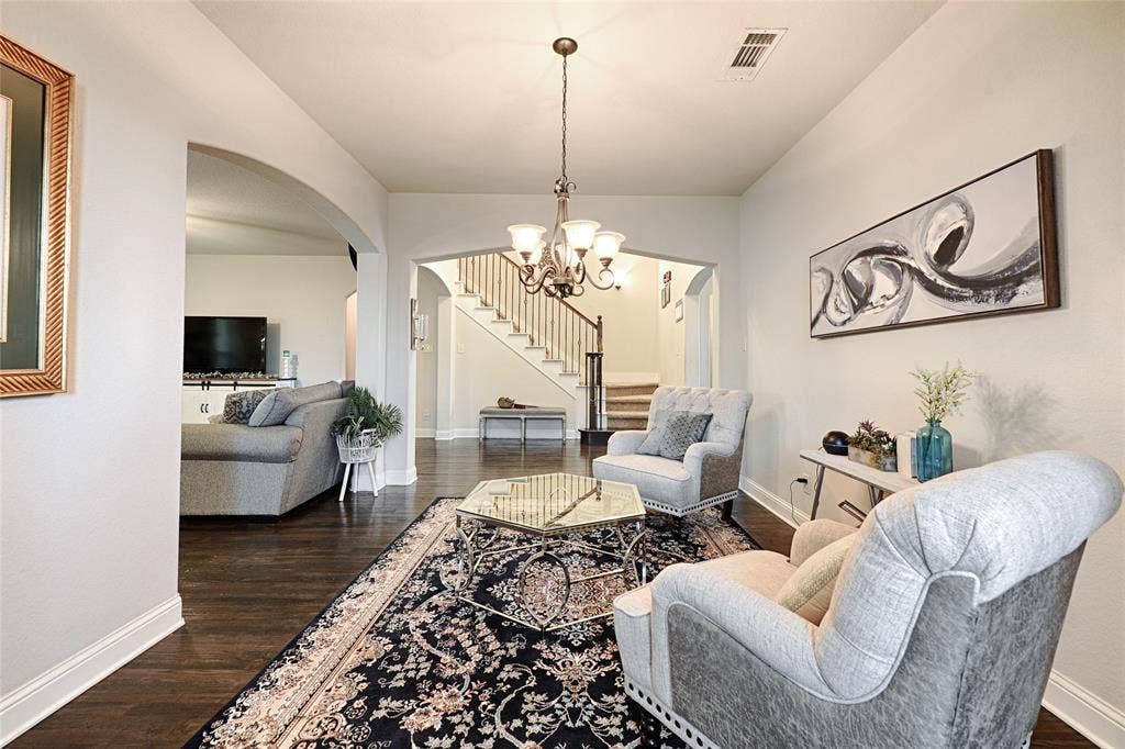 6010 Park View Drive, Midlothian, TX 76065 6010 Park View Drive, Midlothian, TX 76065