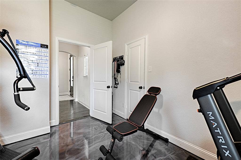 6010 Park View Drive, Midlothian, TX 76065 6010 Park View Drive, Midlothian, TX 76065