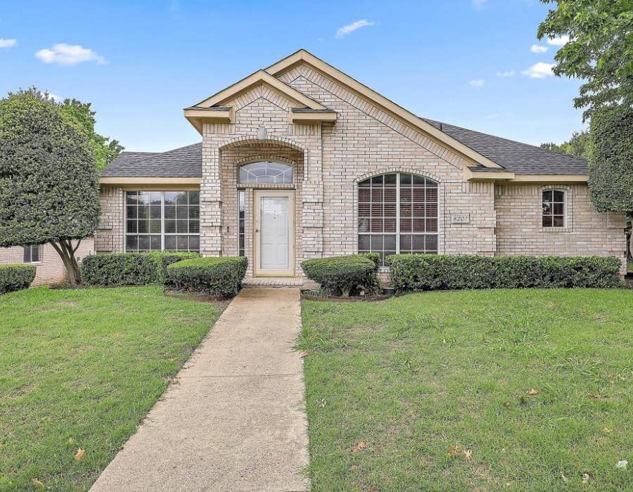 Property photo for 4207 Osborn Road, Dallas, TX