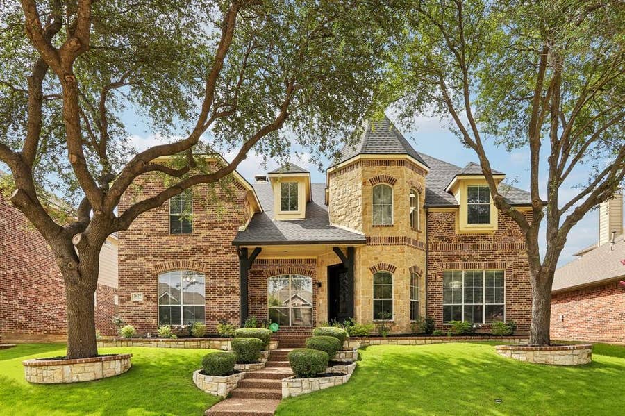 Property photo for 2027 Stonemont Court, Allen, TX