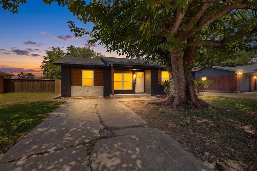 Property photo for 1313 Crockett Street, Garland, TX