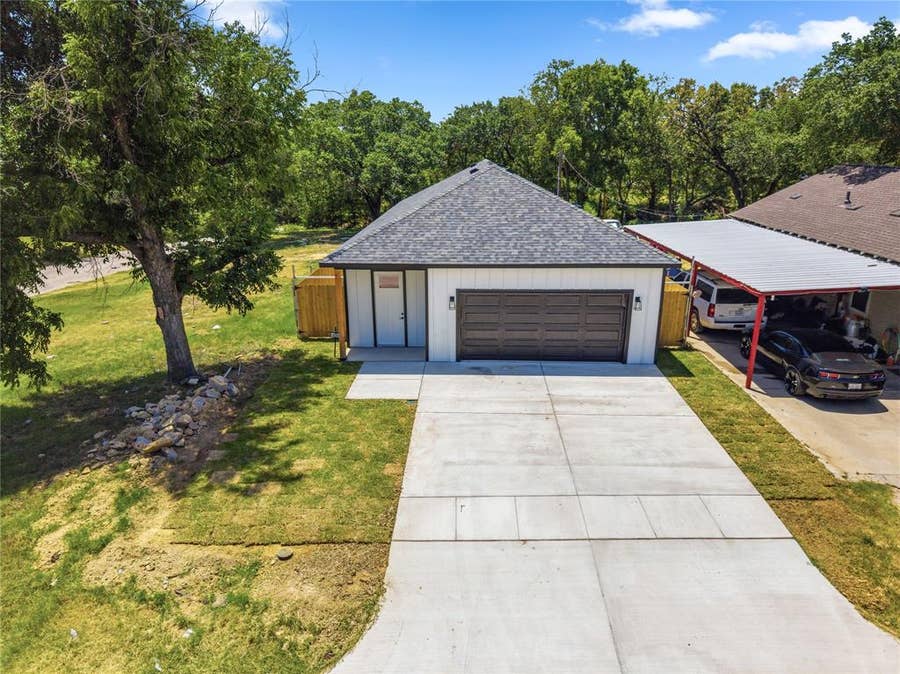 Property photo for 1818 E Tucker Street, Fort Worth, TX