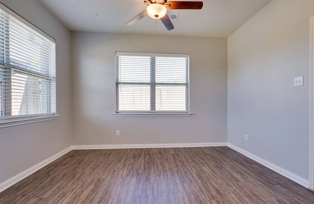 5301 Zara Drive, Denton, TX 76207