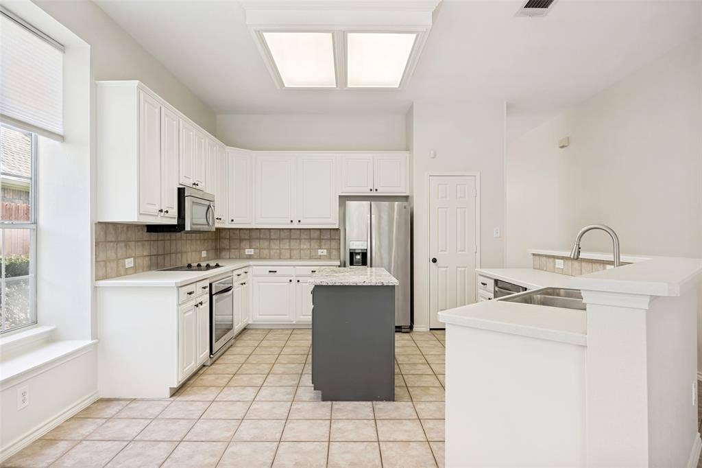 520 Colgate Drive, Allen, TX 75013 520 Colgate Drive, Allen, TX 75013
