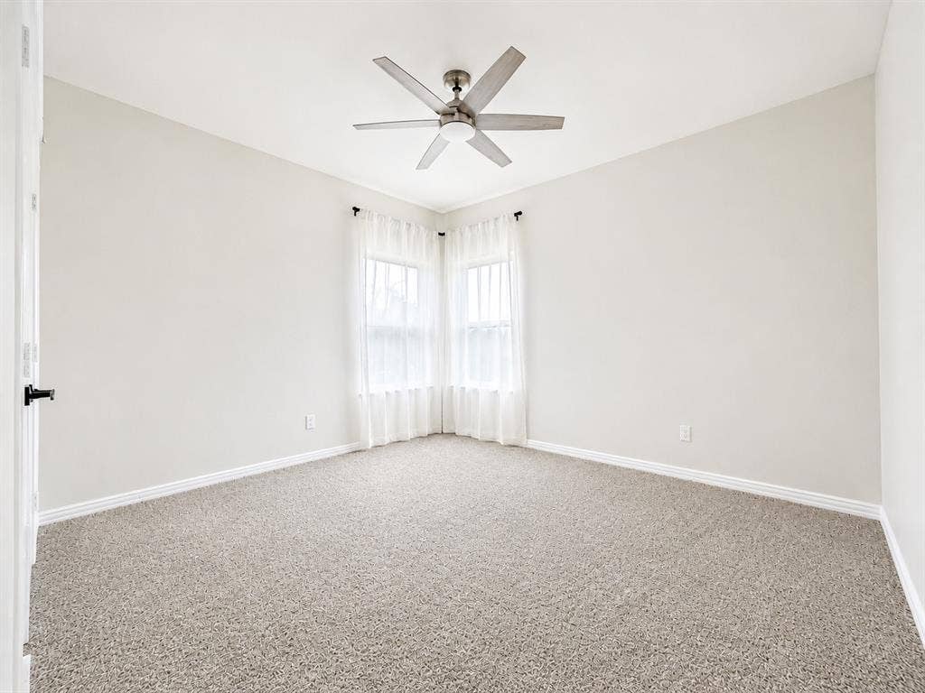 1706 Fairhaven Drive, Mansfield, TX 76063 Neutral-toned carpeting throughout