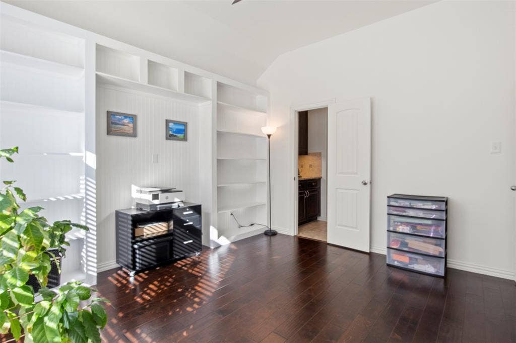 5424 Grove Cove Drive, McKinney, TX 75071 5424 Grove Cove Drive, McKinney, TX 75071