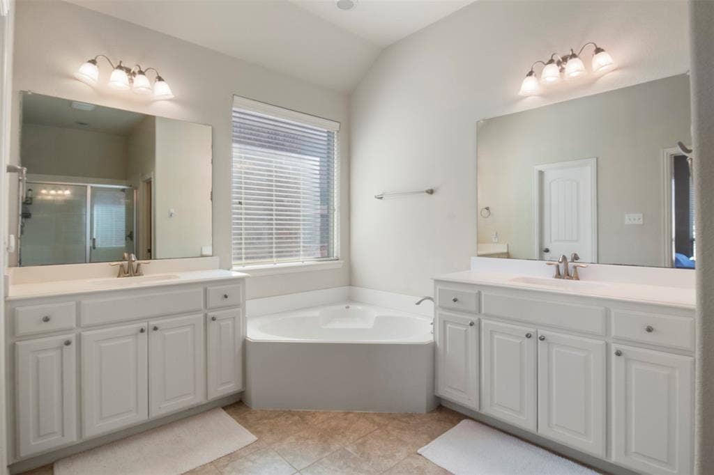 5424 Grove Cove Drive, McKinney, TX 75071 5424 Grove Cove Drive, McKinney, TX 75071