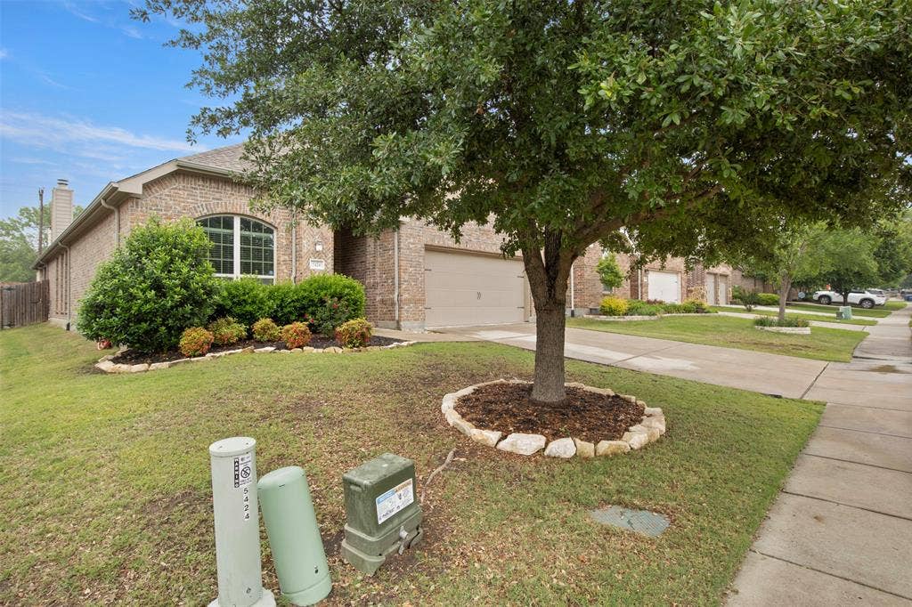5424 Grove Cove Drive, McKinney, TX 75071 5424 Grove Cove Drive, McKinney, TX 75071