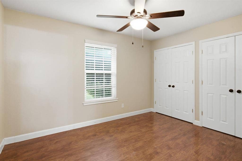 2502 Cranberry Lane, Euless, TX 76039 third bedroom