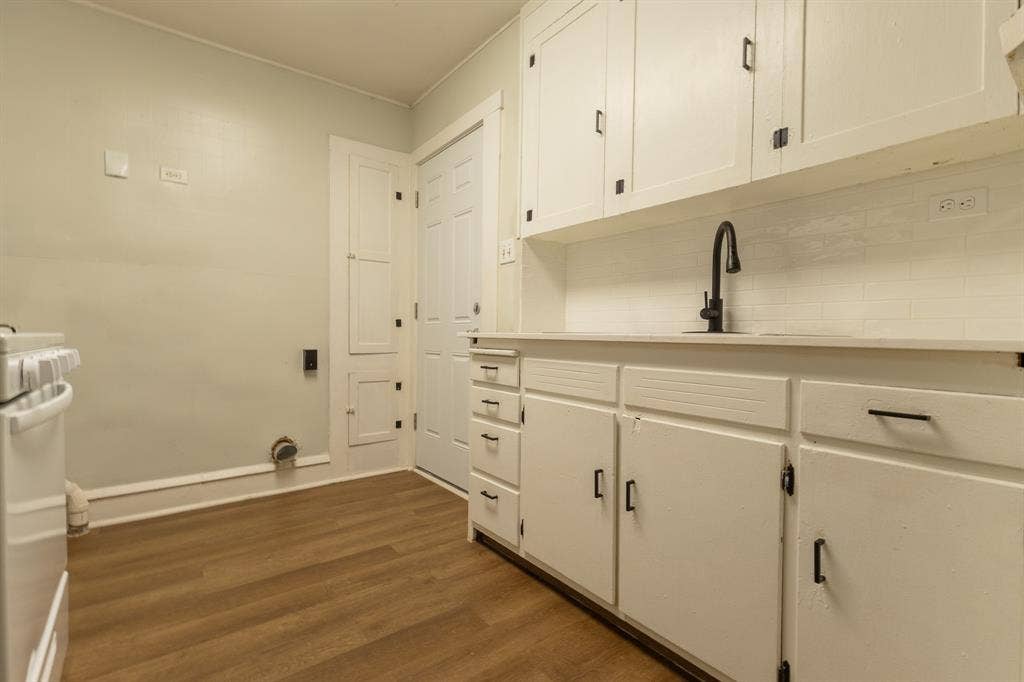 613 N 23rd Street, #15, Waco, TX 76707 613 N 23rd Street, #15, Waco, TX 76707
