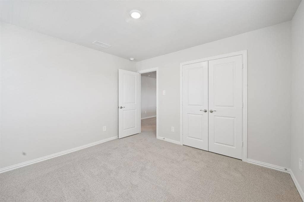 126 Winchester Hill Lane, Princeton, TX 75071 Photo is not of the actual home, but is an inspirational photo of builder’s model home and may depict options, furnishings, and/or decorator features that are not included.