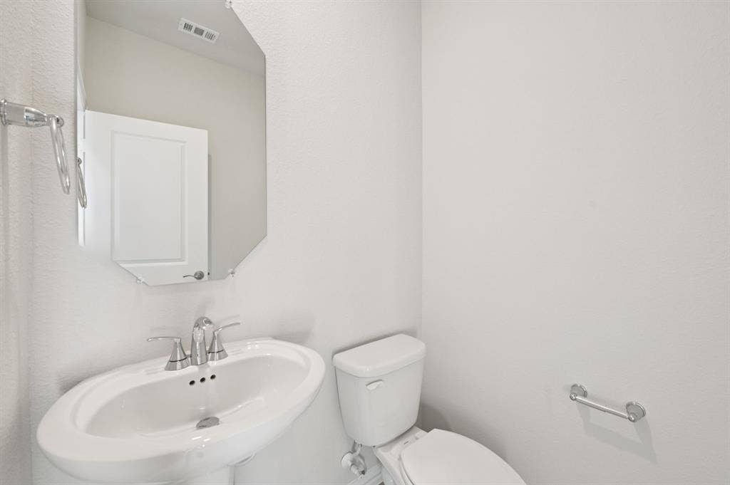 126 Winchester Hill Lane, Princeton, TX 75071 Photo is not of the actual home, but is an inspirational photo of builder’s model home and may depict options, furnishings, and/or decorator features that are not included.
