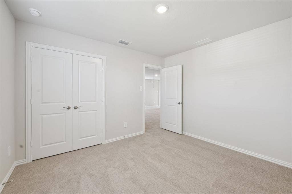 126 Winchester Hill Lane, Princeton, TX 75071 Photo is not of the actual home, but is an inspirational photo of builder’s model home and may depict options, furnishings, and/or decorator features that are not included.