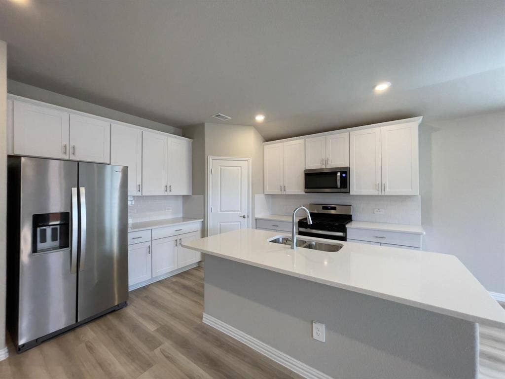 2305 Bellatrix Drive, Haslet, TX 76052