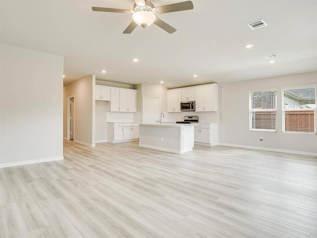 2305 Bellatrix Drive, Haslet, TX 76052