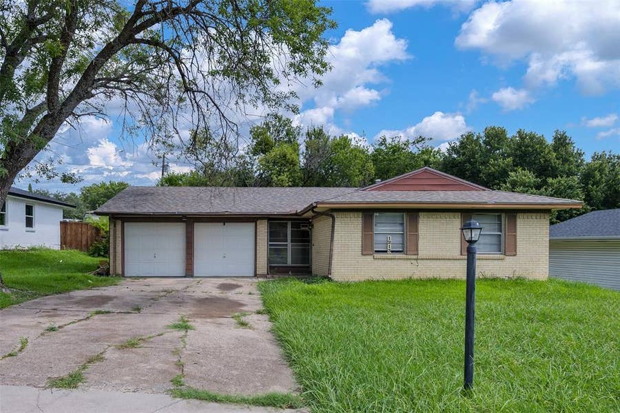Property photo for 1213 Rusk Drive, Mesquite, TX