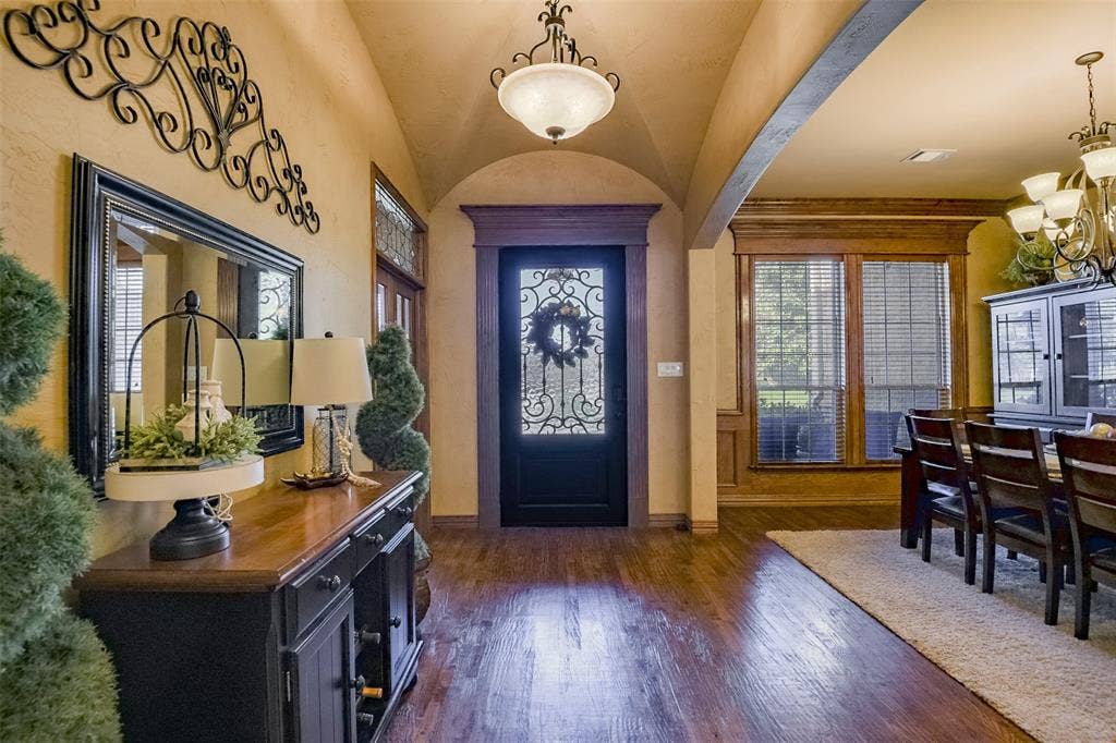 Entrance foyer