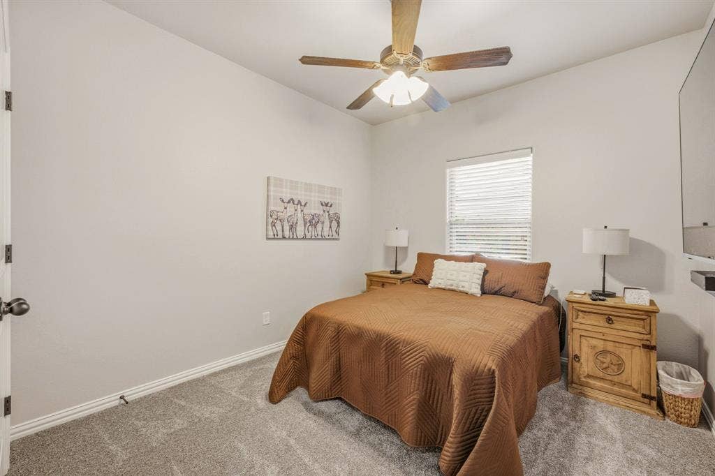 3209 Main Street, Granbury, TX 76049 3209 Main Street, Granbury, TX 76049
