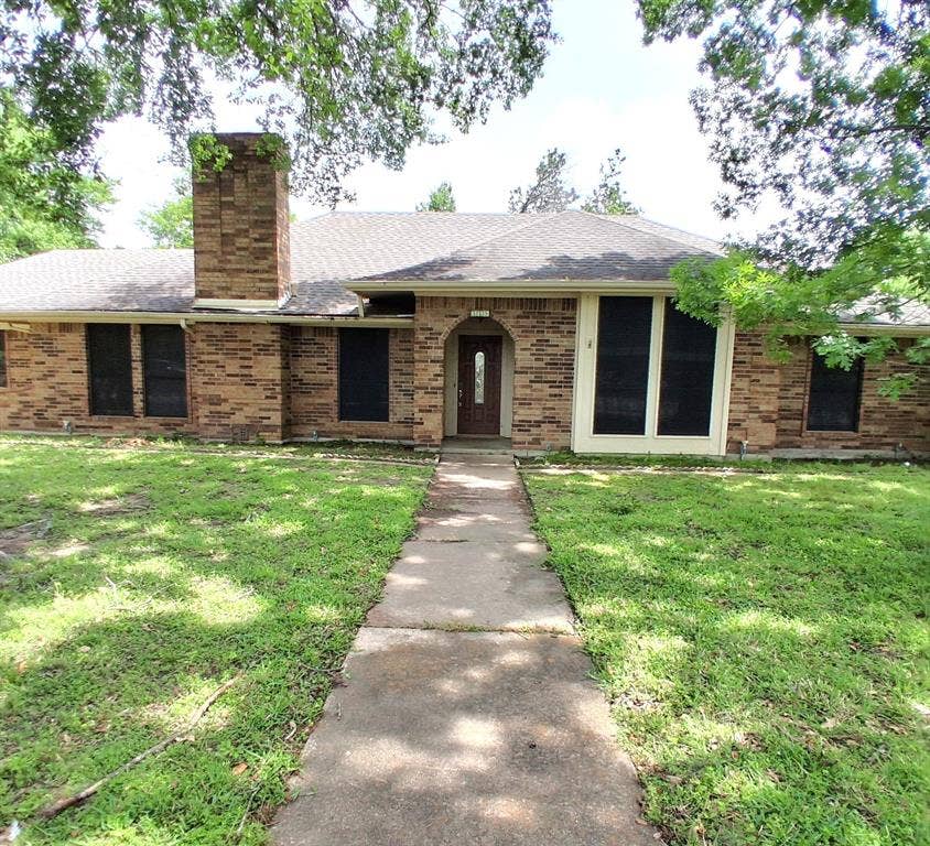 Property photo for 319 Jamie Way, Greenville, TX