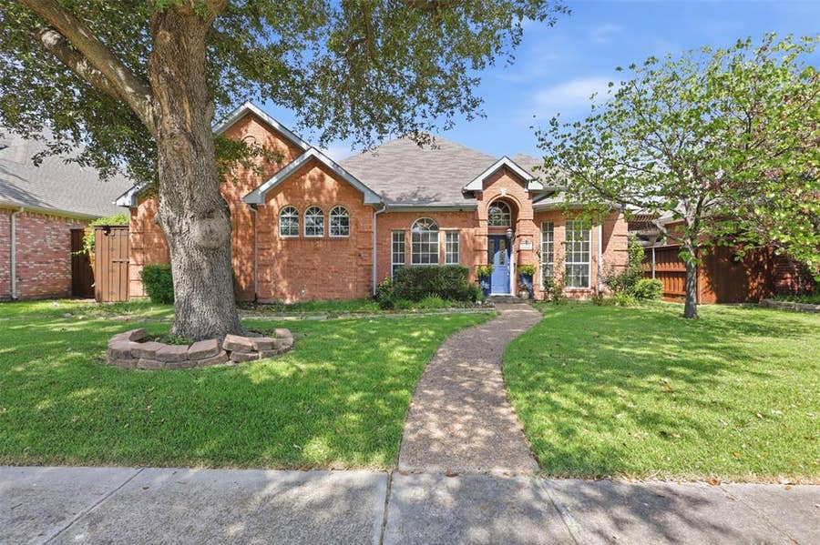 Property photo for 5205 Teddington Park Drive, Plano, TX