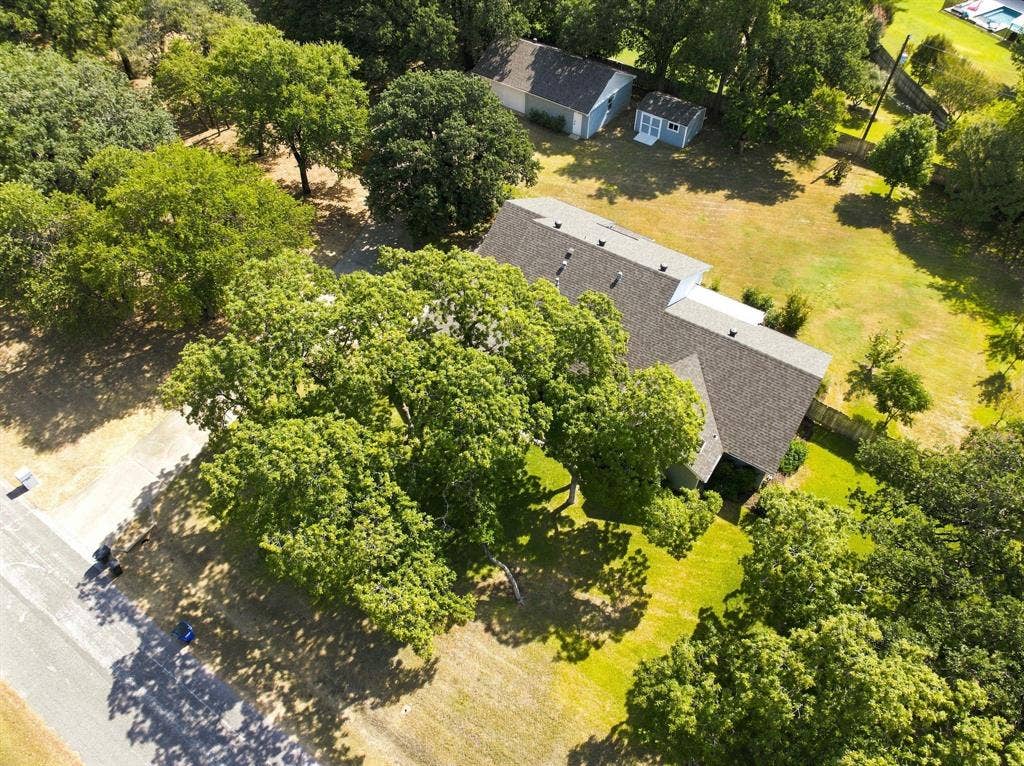 800 Ledara Lane, Keller, TX 76248 800 Ledara Lane, Keller, TX 76248