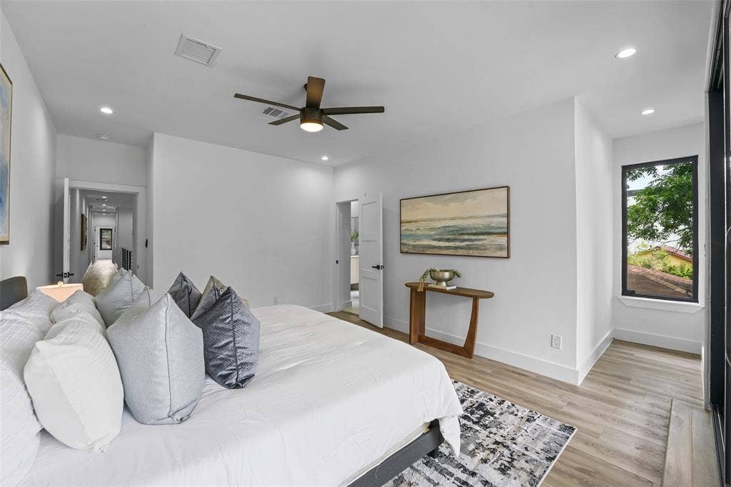2304 Hondo, Dallas, TX 75219 2304 Hondo, Dallas, TX 75219