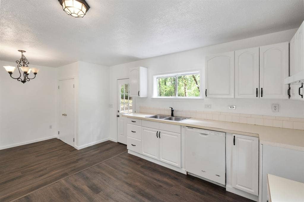 14224 Daniel Boone Lane, Log Cabin, TX 75148 14224 Daniel Boone Lane, Log Cabin, TX 75148