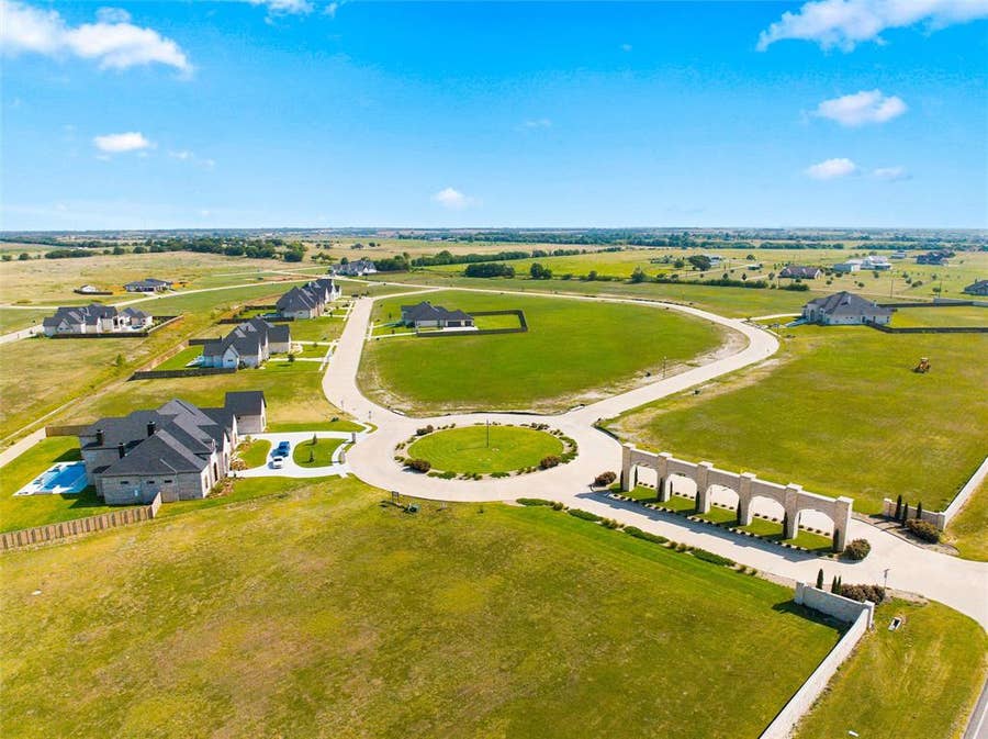 Property photo for 115 Yellow Rose Street, Lorena, TX