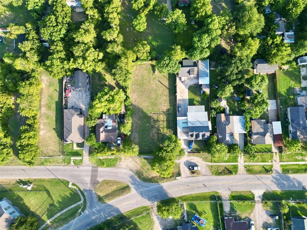3348 E Overton Road, Dallas, TX 75216
