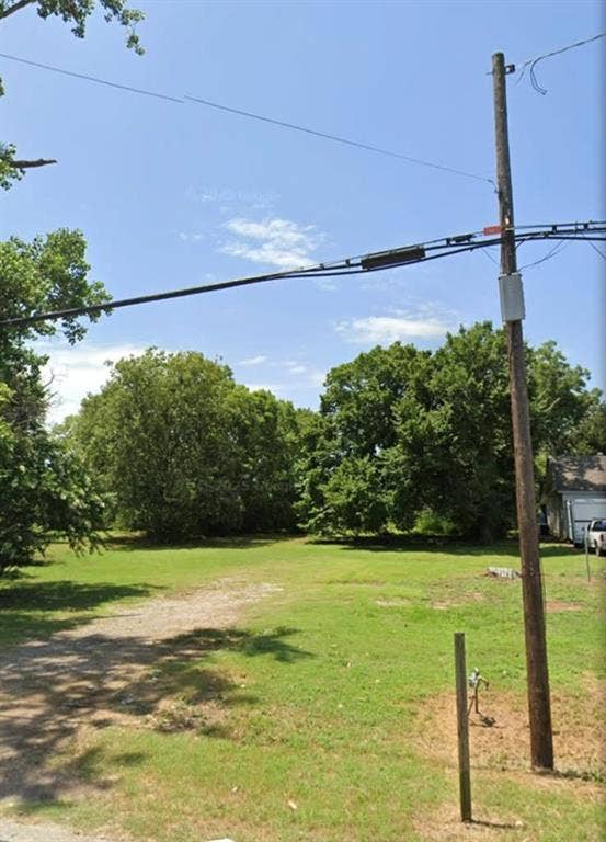 Property photo for 306 S Kaufman Street, Seagoville, TX