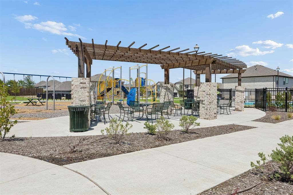 2107 Franklin Street, Princeton, TX 75407 2107 Franklin Street, Princeton, TX 75407
