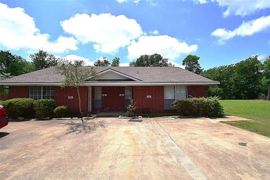 Property photo for 804 E College Street, #A, Terrell, TX