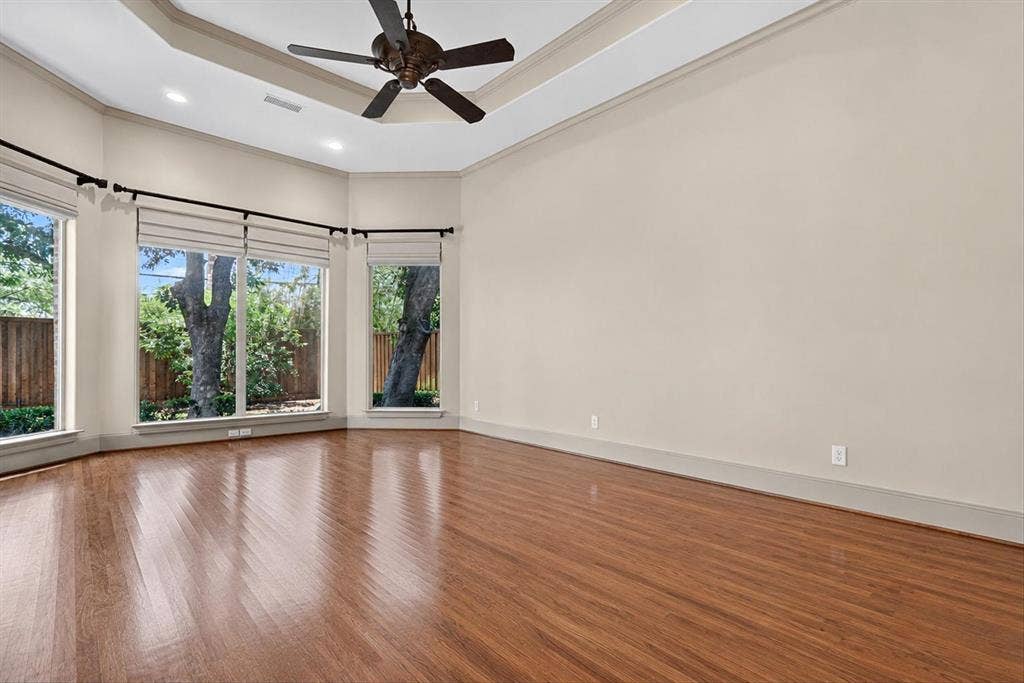 6032 Burgundy Road, Dallas, TX 75230 6032 Burgundy Road, Dallas, TX 75230
