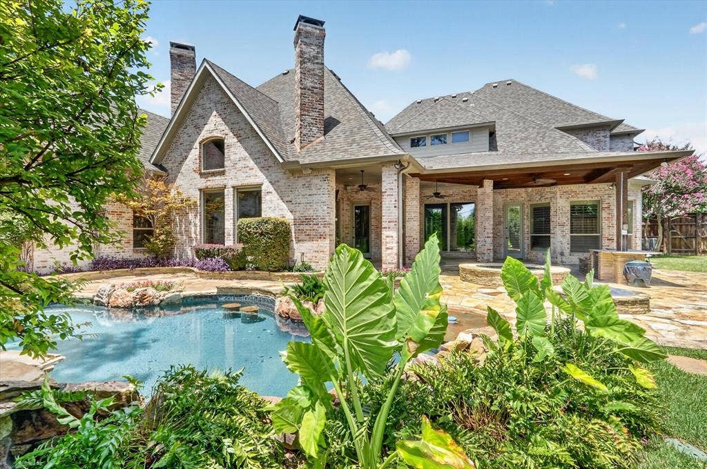 6032 Burgundy Road, Dallas, TX 75230 6032 Burgundy Road, Dallas, TX 75230