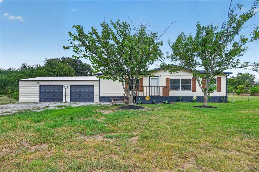 Property photo for 3307 County Road 2512, Royse City, TX
