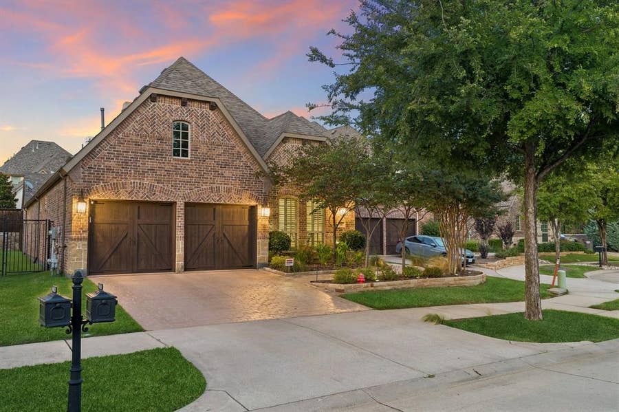 Property photo for 756 Mission Court, Allen, TX