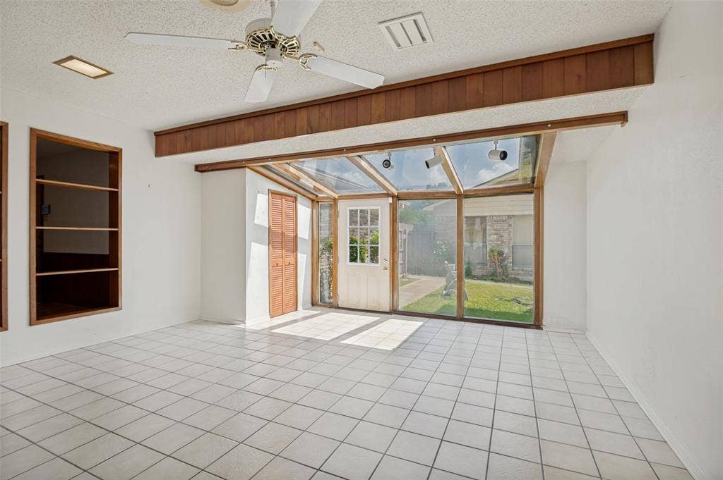 1423 Cassandra Circle, DeSoto, TX 75115 1423 Cassandra Circle, DeSoto, TX 75115